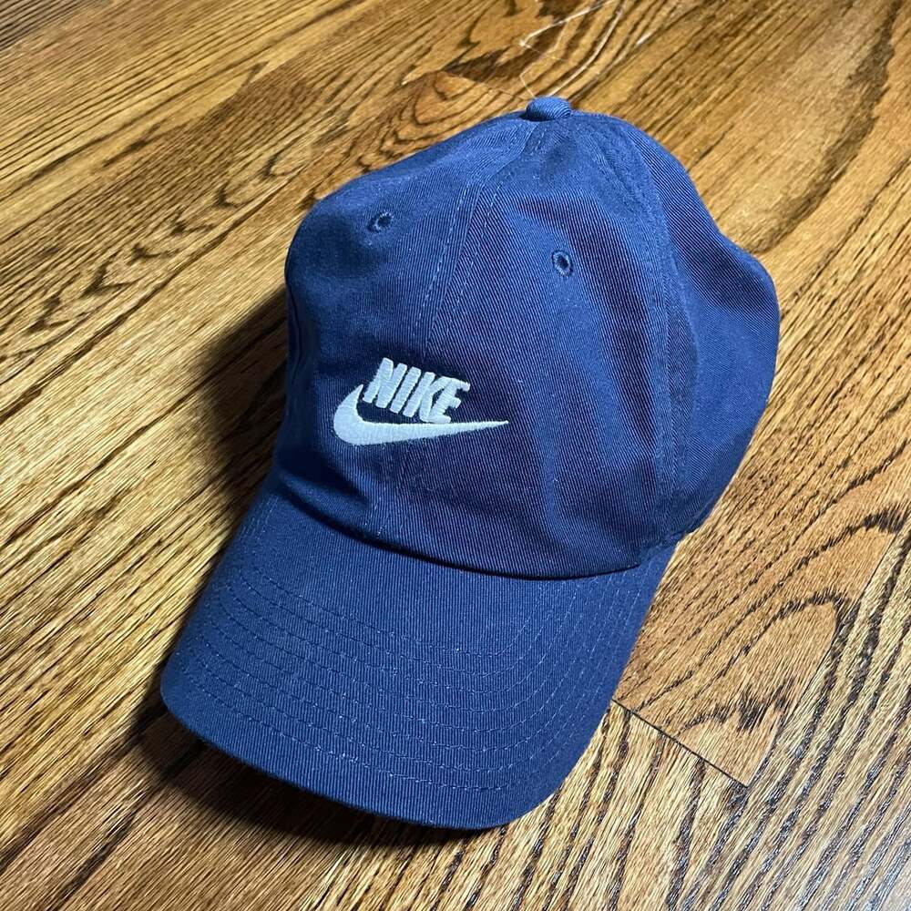 Nike Heritage86 Adjustable Baseball Hat Blue Embroidered Swoosh